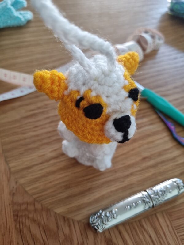 Cute Crochet Dog Poop Bag Holder Pattern - Image 4