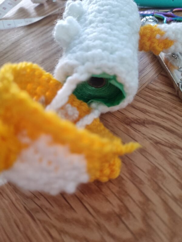 Cute Crochet Dog Poop Bag Holder Pattern - Image 2